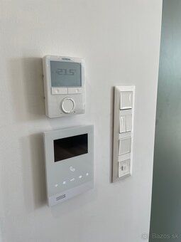 Moderný 2-izbový byt na ulici Vajnorska
Technológie: automat