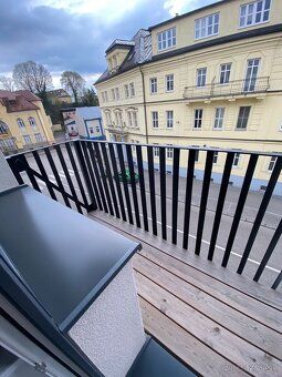 Ponúkam na prenájom svetlý a moderne riešený 2-izbový byt o 