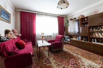 Typ: Rodinný dom Ulica: Veľké Chyndice 36 Obec: Veľké Chyndi