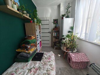 Trojizbový tehlový byt s loggiou v obľúbenej lokalite – ul. 