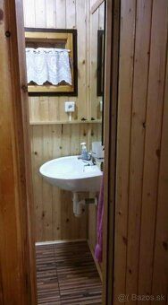 Predám chatu priamo v areáli termálneho kúpaliska v Dolnej S
