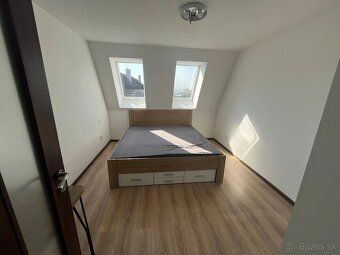 Ponúkame na prenájom pekný, čiastočne zariadený 3 izbový byt