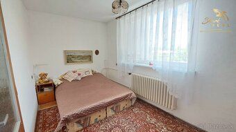 Ponúkame Vám na predaj dvojpodlažný 4 - izbový rodinný dom, 