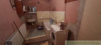 Ponúkame na predaj vidiecky dom v zachovalom pôvodnom stave,