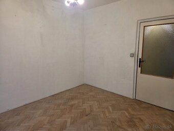 Lokalita: Žiar nad Hronom ulica SNP (širšie centrum) Veľkosť