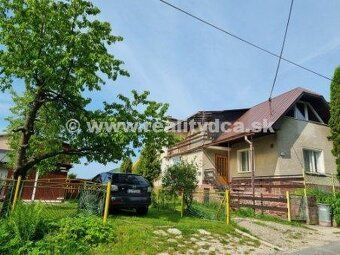 Predáme rodinný dom v obci Zliechov, s pozemkom o výmere 306