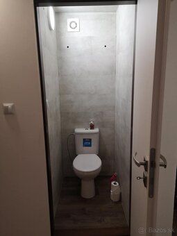 🏢 Prenájom 3-izbového bytu – Prievidza, sídlisko Sever
Ponúk