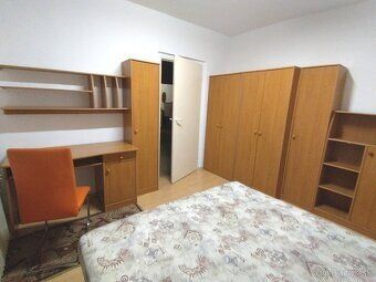 Prenájom 2-izbový byt – Prievidza, centrum
Ponúkame na prená