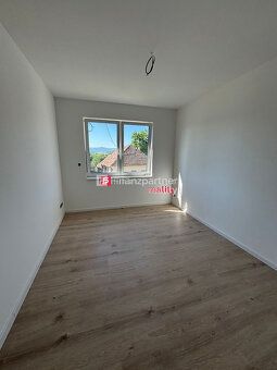 F016-12-ANVA
Na predaj novostavba 3 izbový rodinný dom s gar