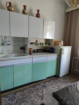 Ponúkame Vám na predaj 3 izbový tehlový rodinný dom v tichej