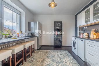 Realitná kancelária Residence vám ponúka na predaj veľkometr