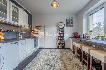 Realitná kancelária Residence vám ponúka na predaj veľkometr