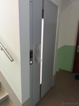 Predám 3 izbový byt vo výmene 79 m² na ulici J. Jesenského s