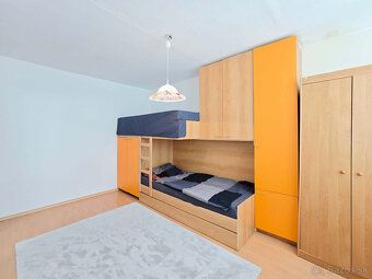 Ponúkame na predaj moderne zrekonštruovaný 4-izbový byt vo v