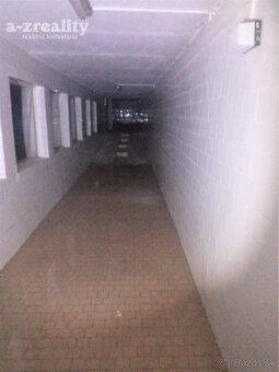 Typ: Komerčný objekt Ulica: . Obec: Dulovce
Znížena cena! Je