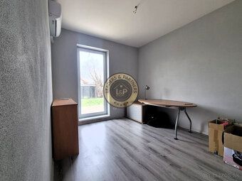 Typ: Rodinný dom Ulica: Rajkai Obec: Dunakiliti
Realitná kan