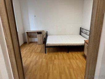 Predam 3 izbovy byt , prerobeny na 4 izbovy, 82m2, prve posc
