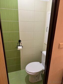 Predam 3 izbovy byt , prerobeny na 4 izbovy, 82m2, prve posc