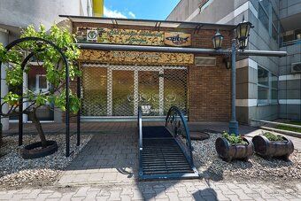 Ponúkame na predaj moderné komerčné priestory o výmere 62 m²