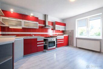 Realitná kancelária BF reality ponúka na predaj 5 izbový dvo
