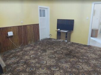 Typ: Rodinný dom Ulica: Staničná Obec: Michalovce
 Na predaj