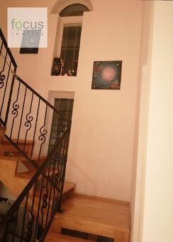 Na hranici okresov Prievidza a Žiar n. Hronom v baníckom mes