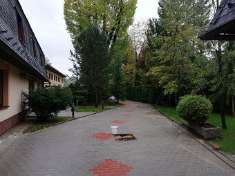 Ponúkame Vám na prenájom kompletne zariadenú garsónku v Necp