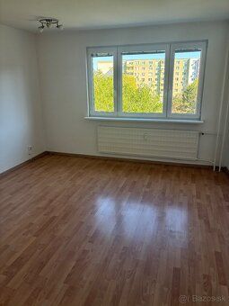 Prenajmem 3 izbový byt na ulici T.Vansovej okamžite Kk dispo
