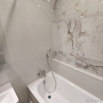Ponúkam na prenájom moderne zrekonštruovaný 2-izbový byt na 