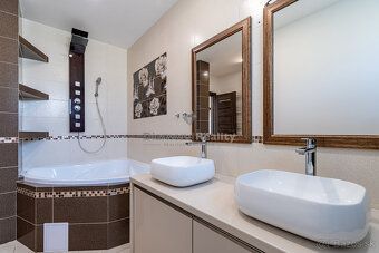 Typ: Rodinný dom Ulica: Tokajská Obec: Košice-Krásna
REZERVO