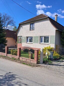 Predám rodinný dom 130m2 +záhrada 756m2.Celkova vymera 1100m