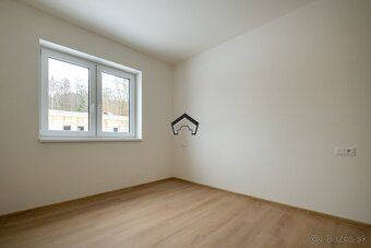 Hľadáte dom, kde sa nešetrilo na materiáloch, ale bude sa še