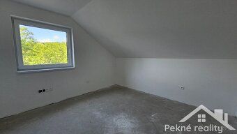 Ponúkame Vám na predaj moderný rodinný dom situovaný v tiche
