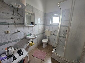 DADOT ponúka na predaj apartmánový dom 130 metrov od mora na