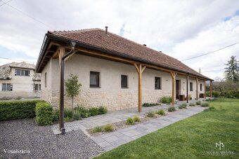 Ponúkam Vám na predaj rodinný dom nachádzajúci sa priamo v c