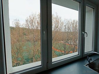 Ponúkame na prenájom prerobený 2 izbový byt na ulici nam.Koz