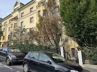 Ponúkame na prenájom nebytové priestory pod hradom, na ulici