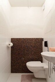 Na predaj pekný 3-izbový byt, 95m2, 2/6, výťah, komplet klim