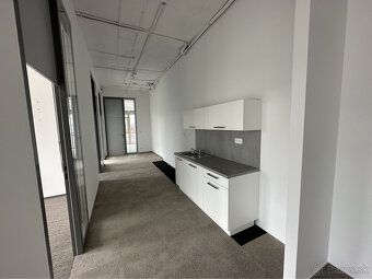 Realitná kancelária KNB - Komerčné Nehnuteľnosti Bratislava 