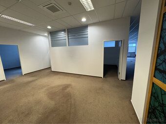 Realitná kancelária KNB - Komerčné Nehnuteľnosti Bratislava 