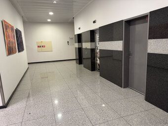 Realitná kancelária KNB - Komerčné Nehnuteľnosti Bratislava 