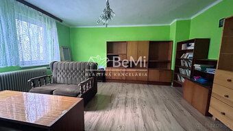 023-12-IRBI
Na predaj rodinný dom v obci Jasenie, v krásnom 