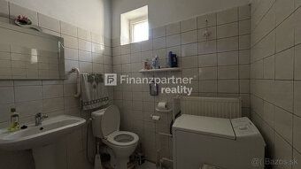 F032-12-SIRA3   Na predaj 3 + 2 izbový rodinný dom s pozemko