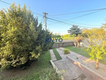 Lenyo Vám exkluzívne ponúka na predaj 5-izbový rodinný dom.
