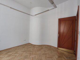 Ponúkame na prenájom reprezentatívne kancelárske priestory v