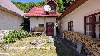 Ponúkame na predaj výnimočný, 125-ročný tradičný tajovský do