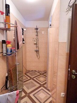 Rodinný dom - bungalov so sedlovou strechou, v tichej časti 