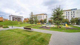 Typ: Garáže a parkovacie miesta Ulica: Fialová Obec: Bratisl