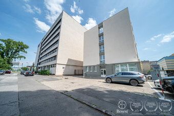 Typ: Kancelárske priestory Ulica: Mliekarenská Obec: Bratisl