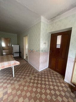 Typ: Rodinný dom Obec: Nová Baňa
Predstavte si miesto, kde r